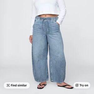 GAP Women’s Mid Rise Ultra Soft Easy Horseshoe Jeans - S Petite